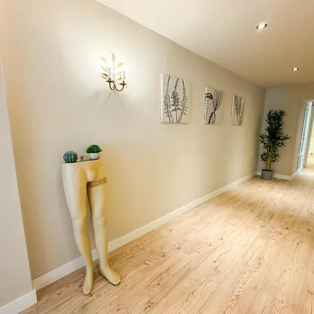 Mudejar Del Pilar Turistea * سرقسطة